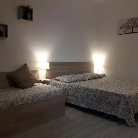 Apartamento Fontanarossa Airport Sleep And Travel Catânia